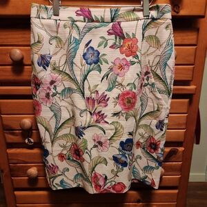 Ann Taylor Size 8 Floral Print And Off-white Women's Pencil Skirt Knee Length